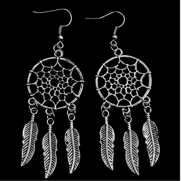 DreamCatcher Earrings Boho Western Feather Pendant Pierced Dangle Drop Silver - Picture 7 of 9